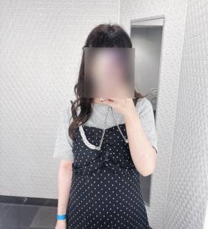 妻ひな